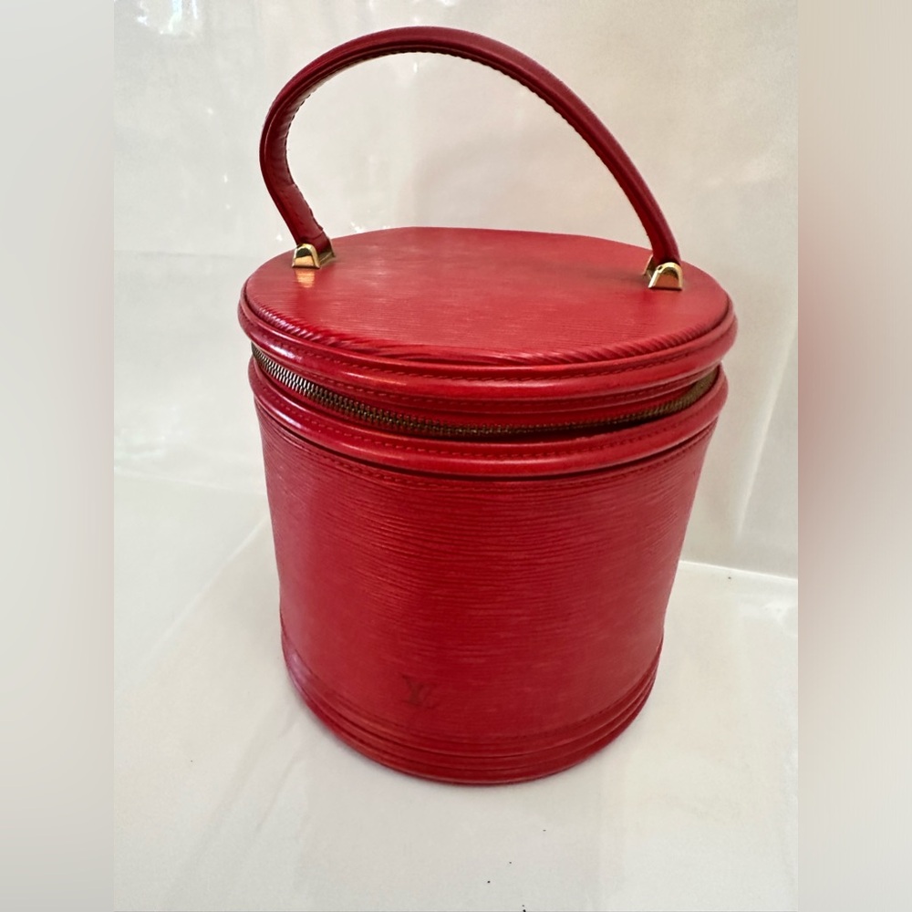 Authentic Louis Vuitton Epi Cannes Handbag Vanity Bag In Red